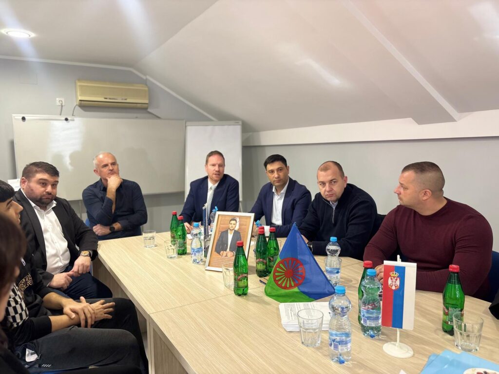 Konferencija povodom projekta “Podrška i praćenje polaznika iz romske zajednice u programu obuke za vozače autobusa“